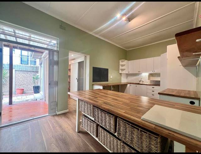 3 BEDROOM PROPERTY TO RENT IN CLAREMONT